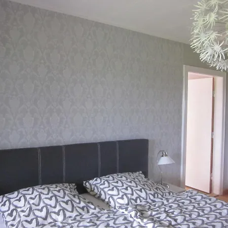 Landoase - Grosse Mit Toller Ausstattung, Ueberdachter Terrasse Und Garten Apartment *