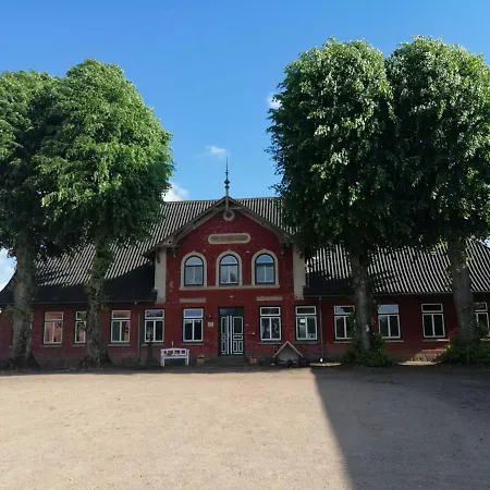 Landoase - Grosse Mit Toller Ausstattung, Ueberdachter Terrasse Und Garten *