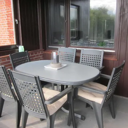 Landoase - Grosse Mit Toller Ausstattung, Ueberdachter Terrasse Und Garten * Kollerup