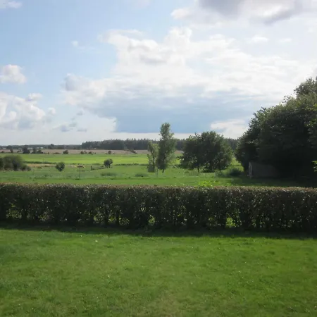 Landoase - Grosse Mit Toller Ausstattung, Ueberdachter Terrasse Und Garten